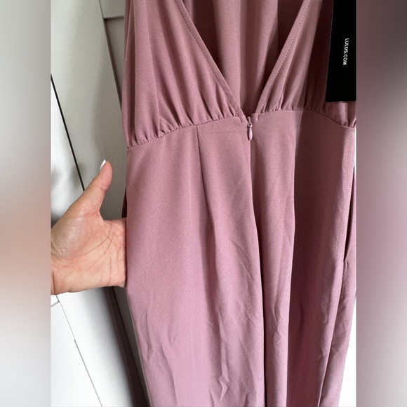 NEW Lulu’s Dusty Pink Halter Jumpsuit Wide Leg High Waist Size Small - Picture 7 of 12